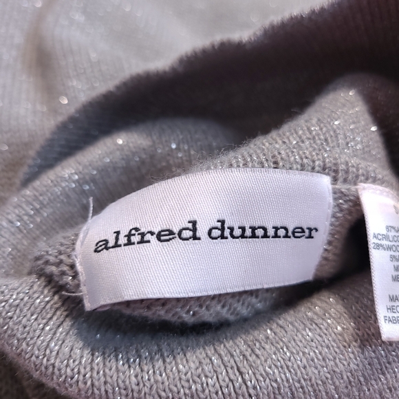 Alfred Dunner Snowflake Sweater Small Gray Metallic Turtleneck Holiday Christmas - Picture 9 of 13
